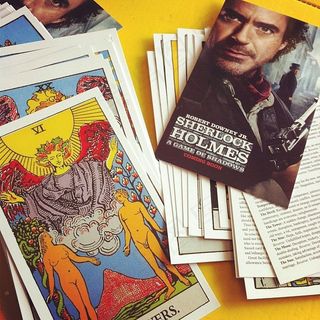 卡通动漫人物,画册印刷,报纸杂志,书本,书籍,塔罗牌？