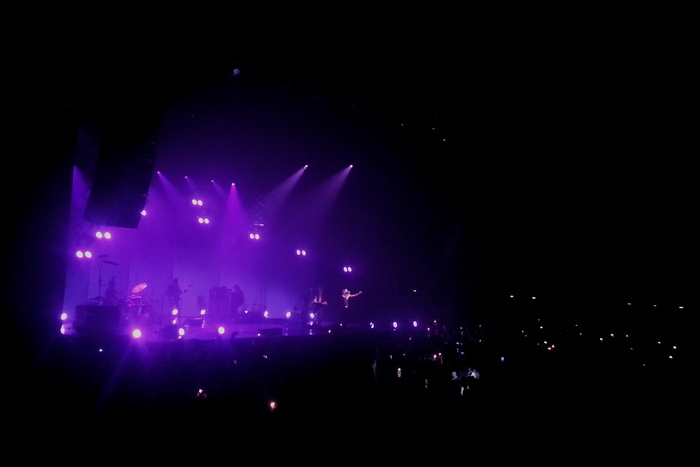 人物活动,灯,烟火表演,模糊图片,舞台光,天堂紫