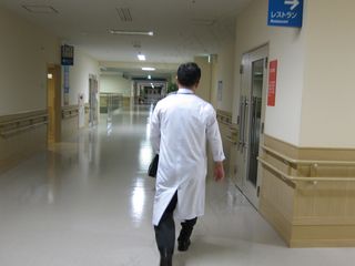 地下通道,防静电无尘服,净化车间,地板打蜡,护理人员,医师