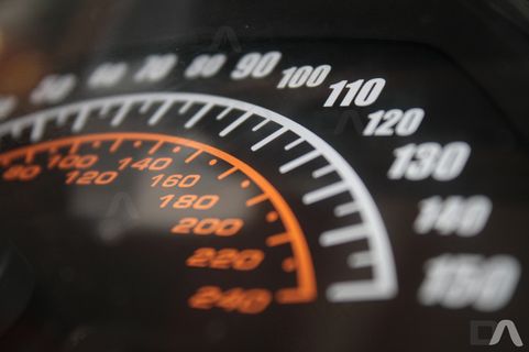 转速表,指南针,汽车仪表盘,汽车仪表板,车速表,车速表