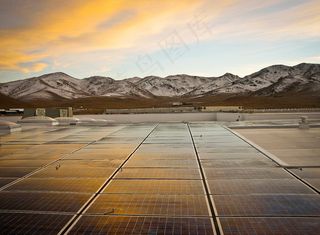 内华达州北部食品银行的黑石太阳能光伏阵列