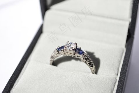 戒指,雨伞,彩钻,虫子,运动鞋,环