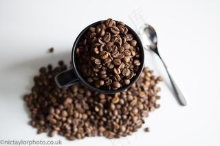 手表,咖啡豆,咖啡,酸枣仁,黑胡椒,一杯咖啡