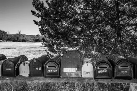 建筑,水车,棚桥,邮袋,顶盖门,邮箱