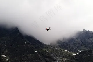 山峦,云雾,自然/人文景观,绘画,极限跳伞,高山无人机