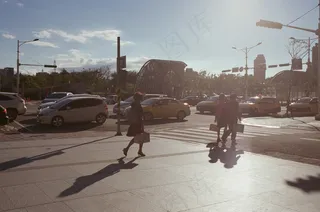 大安森林公园逆光/ Fujifilm 250D 8563 /尼康FM2