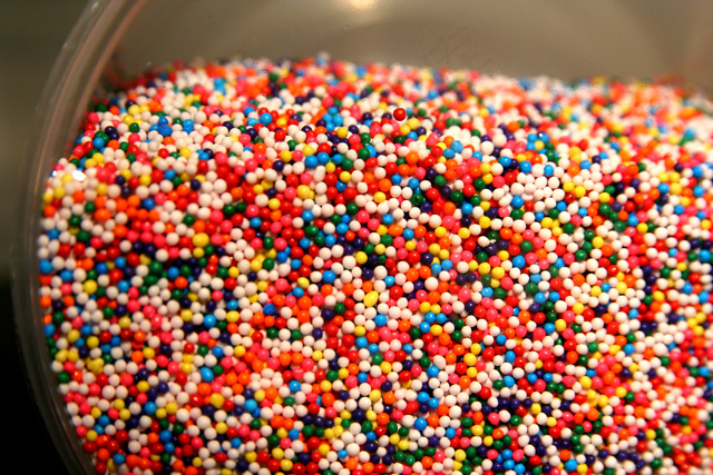 Rainbow Nonpareil洒10-14-09 1