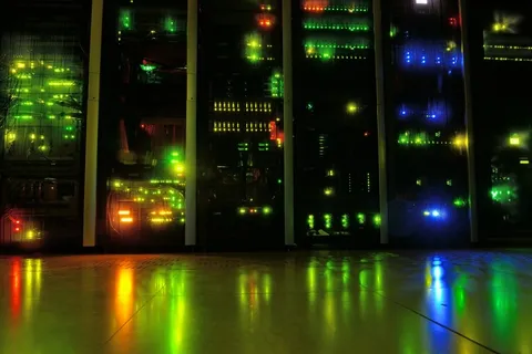 建筑夜景,键盘,灯,酒吧,都市夜景,架子线 建筑夜景,键盘,灯,酒吧,都市夜景,架子线