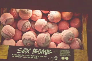 木纹,地板,木纹素材,地板砖,板材,食品,甜品,巧克力,包装食品,鸡蛋,内部LUSH