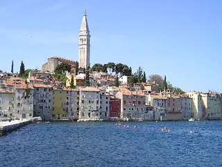 罗维尼海滨，克罗地亚伊斯特拉