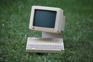 Apple IIc ::绿色逆向计算