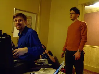 商务洽谈,人物特写,合影,书画笔会,,跟踪Cre