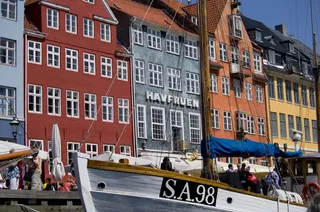 轿车,建筑,居民楼,街道,,爱情Köpenahavn