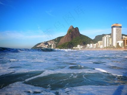 普拉亚杜莱布隆