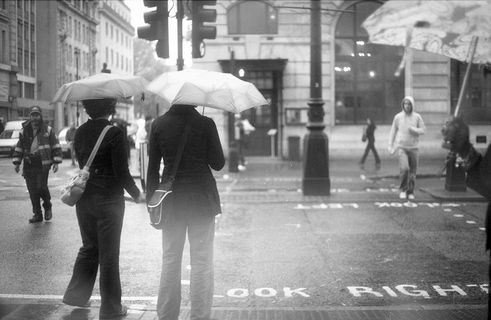 街道,雨天,降暴雨,暴雨天气,伦敦雨