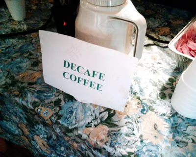 香水,瓶子,化妆品,化妆/护肤品-护肤品,佰草集,创意拼写 香水,瓶子,化妆品,化妆/护肤品-护肤品,佰草集,创意拼写