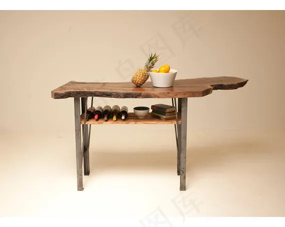 回收，天然黑胡桃木和黑钢厨房岛户外柳条制品是我们的最爱！ portwineandporkrinds也发现了这一点。