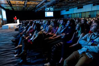 人物活动,摩托车,卡通动漫人物,电视屏幕,椅子,TENZ_Keynote_046