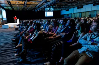 人物活动,摩托车,卡通动漫人物,电视屏幕,椅子,TENZ_Keynote_046