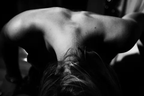 脚,肌肉男,手,袜子,背阔肌,女孩消失