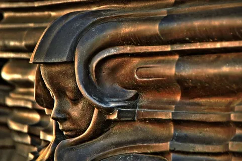 包,手提包,水冷壁,背包,牛仔裤,雕像的细节