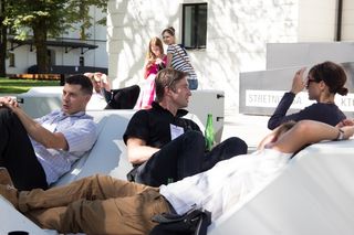 ,教室,美女,小组会议,按摩推拿,咖啡时间（休闲时光