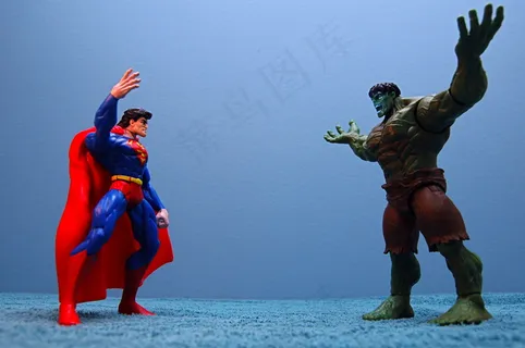 超人与绿巨人(131/365) 超人与绿巨人(131/365)