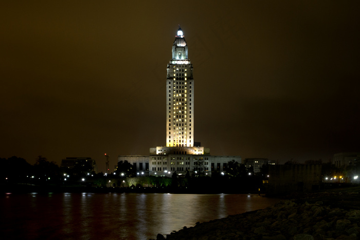 都市夜景,建筑,古建筑,街灯,灯,巴吞鲁日国会大厦在下班回家的路上