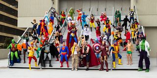 人物活动,玩具,人物特写,合照,自行车赛,2013年Dragon * Con：JLA vs复仇者联盟