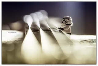 屏幕截图,手,工艺品,国际象棋,卡通动漫人物,贝斯手