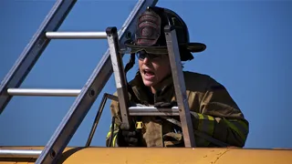 卡通动漫人物,屏幕截图,特警训练,美女,比武,大规模伤亡训练