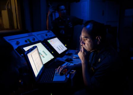 F / A-18发动机已经过测试。