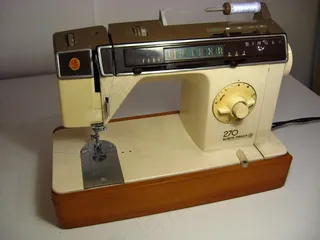 缝纫机,链缝机,绷缝机,缝包机,拷边机,歌手270 BobinaMágica