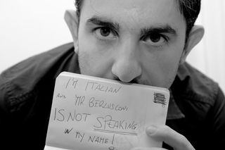 报纸杂志,人物特写,投票箱,填字游戏,电话,不以我的名义说话