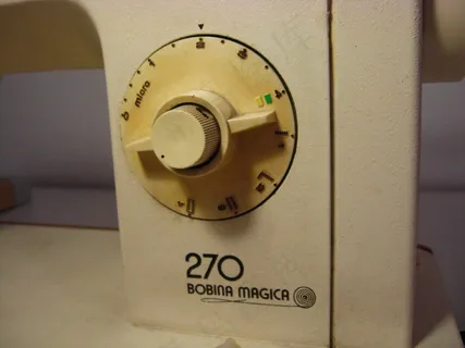 调节旋钮,台灯,墙钟,包装袋/盒,开关,歌手270 BobinaMágica