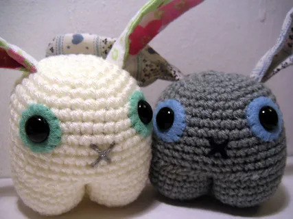 玩具,珍珠工艺品,针线,袜子娃娃,毛线鞋,当兔子袭击时！