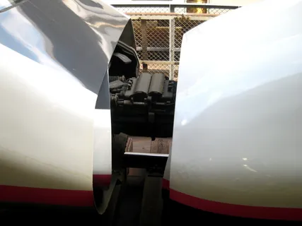 轿车,卫星,楼梯,空间站,室内一角,新干线E2系とE3系の连结