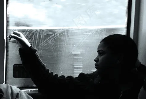 窗户,阳台,轿车,室内一角,天空,黑女人系列