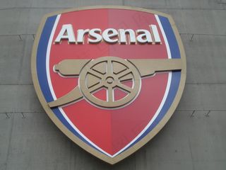 足球运动,交通路牌,胸标,轮毂,徽章,兵工厂