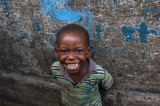 A-LIFE：青少年领导与埃博拉的激烈斗争