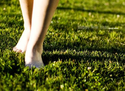 草原,美女,滑草,瑜珈,草丛,即将于2010年推出