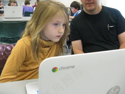 美女,屏幕截图,合照,平板手机,复印/打印机,IMG_2191