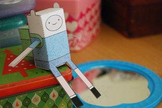 货币,玩具,笔筒,杯子,圆珠笔,冒险时间寻宝游戏