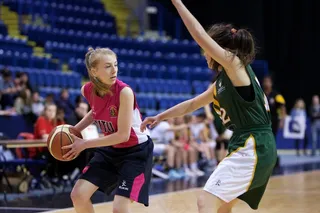 大学篮球队-2015