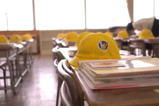 入学式新しい帽子と教科书