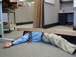 长裤,床,酒店房间,房间内景,室内,工作场所死亡率