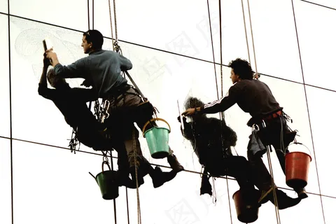 卡通动漫人物,特警训练,马术,溜索,工笔画,非常干净