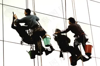 卡通动漫人物,特警训练,马术,溜索,工笔画,非常干净