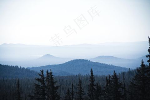 冬季灵魂的艰巨梦想