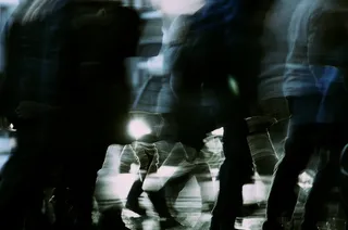 城市空间行人流动的宏观模型